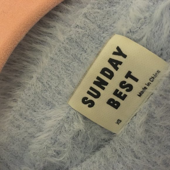 Aritzia Sunday Best Cropped Blue Fuzzy Sweater XS - Picture 3 of 3